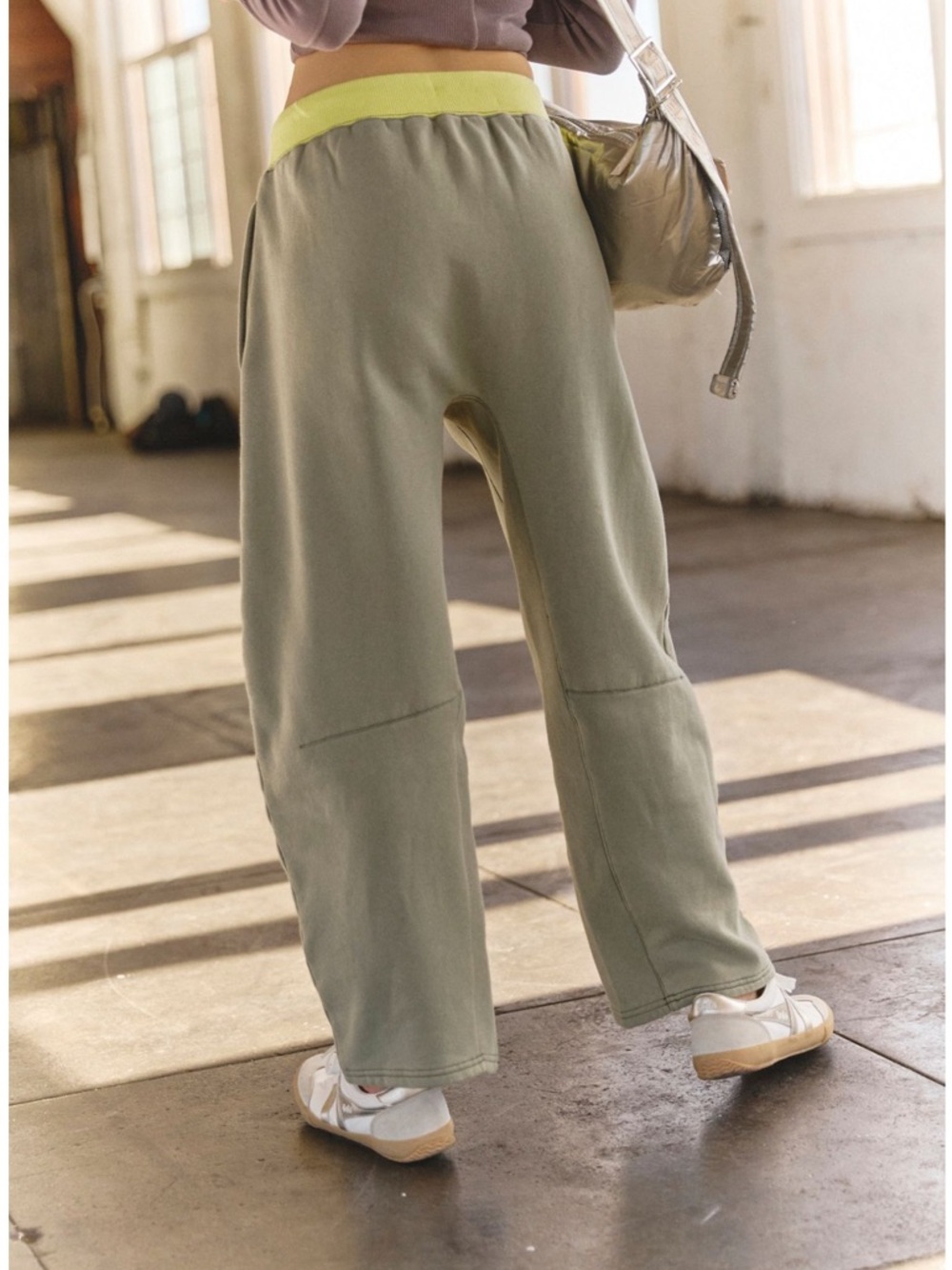 Free People You Wish sweat pant size small - Picture 3 of 10